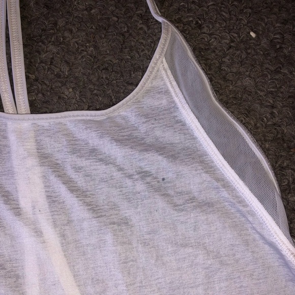 White lululemon tank, size 8 - Picture 4 of 4